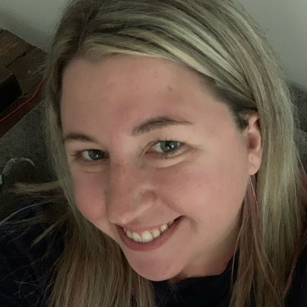 Meet your Posher, Alaina